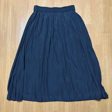 UNTITLED 플레어 스커트 블랙