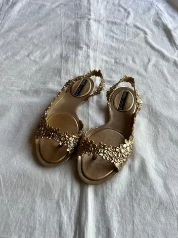 melissa 꽃무늬 샌들
