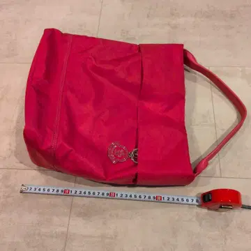 MONCLER 숄더백 핑크 가격 인하 중.