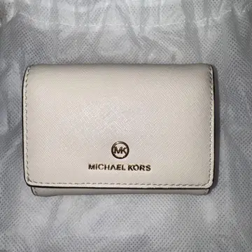 마이클코어스 MICHEAL KORS 삼단 접이식 지갑