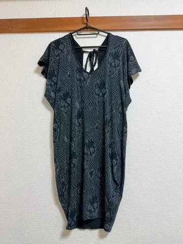 Hysteric Glamour 스컬 패턴 반팔 티셔츠 원피스