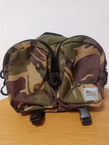 Abu Garcia 낚시용 가방 카모플라쥬 패턴