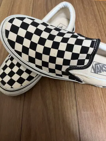 VANS 클래식 슬립온 체크 무늬 깃발 25.5