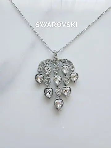 Swarovski 하트 모티브 목걸이