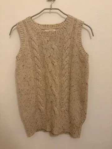 [ 새상품급 ] BEAMS BOY 케이블 니트 베스트 아이보리 빔즈 보이