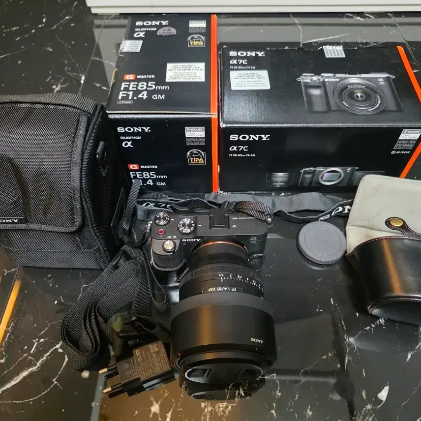 소니 A7C , A7R2 , 85GM , 1635GM 판매합니다