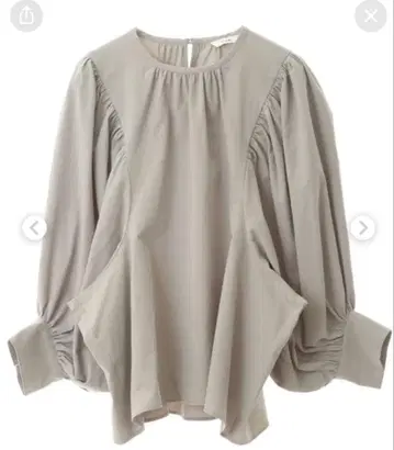 CLANE SCOOP PUFF TOPS