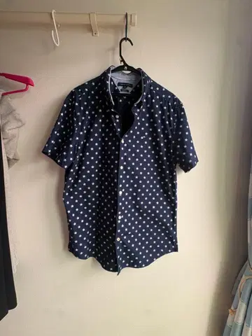 TOMMY HILFIGER 스타 패턴 반팔 셔츠 XL 1회만 착용