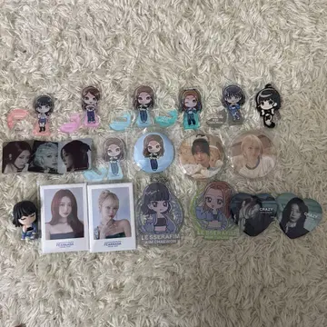 LE SSERAFIM 굿즈 세트