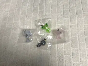 도코데모 잇쇼 메지루시 액세서리 가챠가챠 4점 묶음 판매