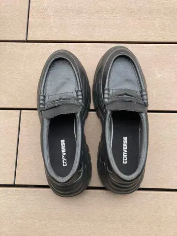 [ 귀중 ] CONVERSE 통굽 로퍼 블랙 26.5cm