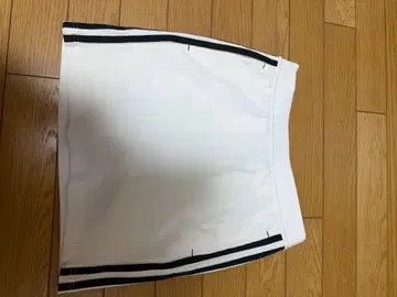 아디다스 골프 쓰리 스트라이프 스트레치 풀온 스커트