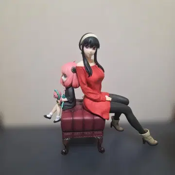 SPY x FAMILY 1/7 스케일 피규어