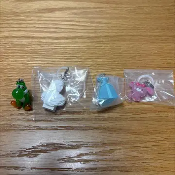 가챠가챠 4종 세트 요시 신데렐라