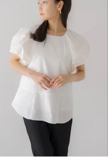 완판 regleam 리글림 퍼프 백리본 블라우스