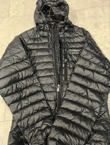Patagonia 다운 자켓 블랙