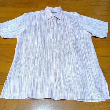 ISSEY MIYAKE 플리츠 반팔 셔츠 스트라이프