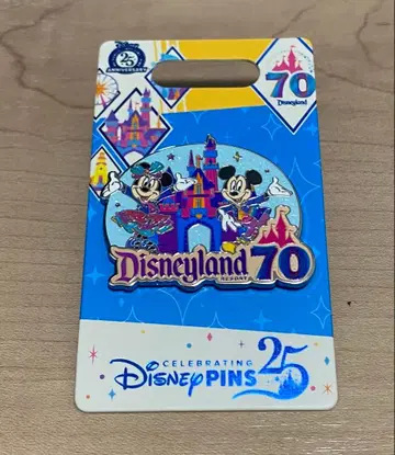 Disneyland Resort 70주년 기념 핀 배지