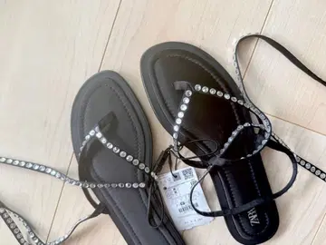 [미사용 새상품] ZARA 샌들 블랙 24cm