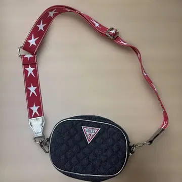 GUESS 데님 퀼팅 숄더백