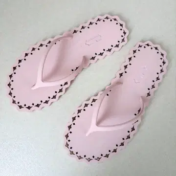 Carlotha Ray 쪼리 샌들 비치샌들 이탈리아제 22.5cm