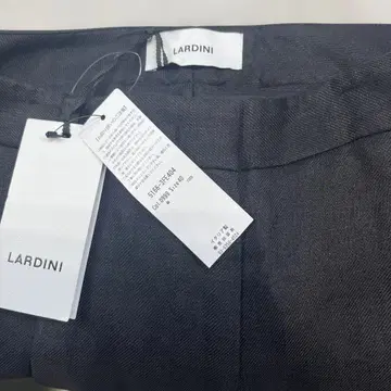 LARDINI 린넨 팬츠 사이즈 40 우먼