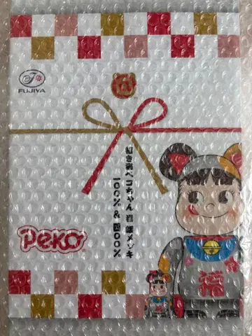 BE@RBRICK 마네키네코 페코짱 100% & 400%