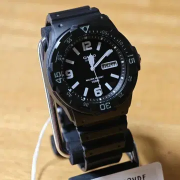 새상품 카시오 CASIO 다이버 룩 손목시계 MRW-200H-1B2