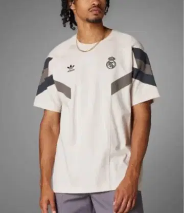새상품급 adidas 아디다스 레알 마드리드 T셔츠 XL 반팔