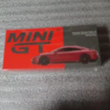MINI GT 포르쉐 타이칸 터보 S 289