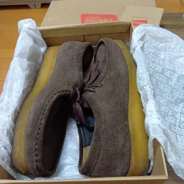 Clarks Originals 처카 부츠 브라운
