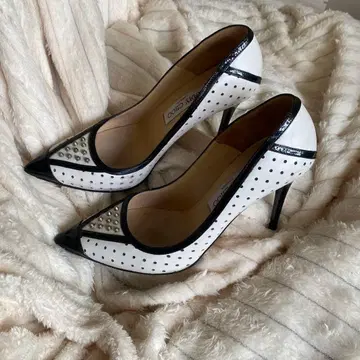 JIMMY CHOO 스터드 하이힐 펌프스 화이트 블랙 지미추