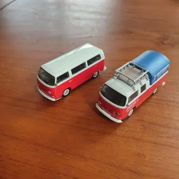 Volkswagen Type 2 미니카 2대 세트