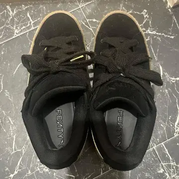 PUMA FENTY Creeper 블랙 검솔 스니커즈