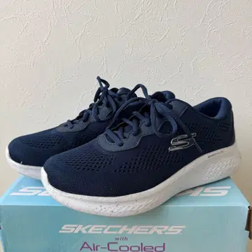 SKECHERS 스케쳐스 여성용 스니커즈 러닝 새상품급