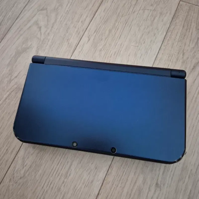 New 닌텐도 3DS XL(풀박)(포뱅, 무버, 금) + 포켓몬 모든 칩