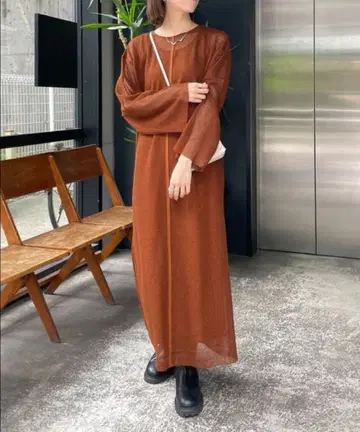카프리슈 레마쥬 메쉬 롱 원피스