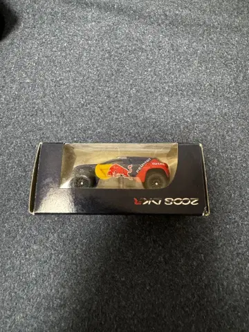 Peugeot 2008 DKR16 미니카 레드불