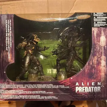 Alien & Predator 디럭스 박스 세트