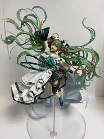 하츠네 미쿠 Memorial Dress Ver 피규어