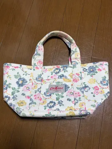 Cath Kidston 꽃무늬 토트백