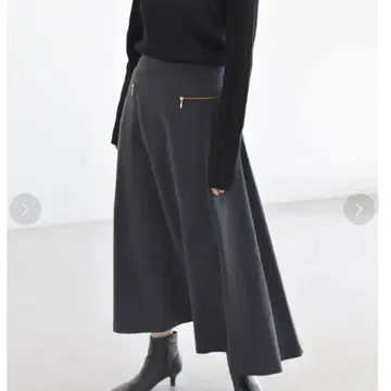 quaranciel 카란시엘 체크 A라인 세미 플레어 스커트
