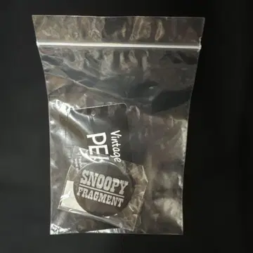 SNOOPY 스누피 fragment 프래그먼트 캔뱃지 렌티큘러
