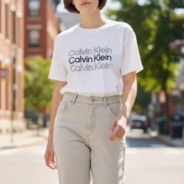 새상품 Calvin Klein 여성용 3 레이어 로고 T셔츠
