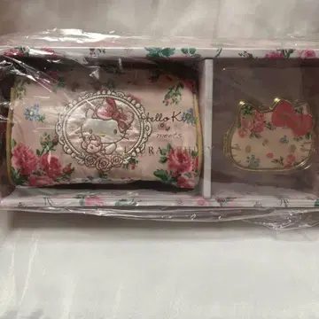 Hello Kitty meets LAURA ASHLEY 파우치 거울
