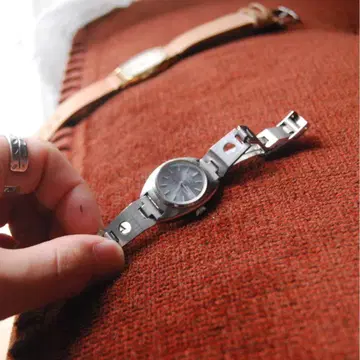 [ 작동 ] 1971년 제조 SEIKO 자동 와인딩 시계 여성용 실버