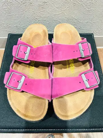 BIRKENSTOCK 아리조나 핑크 스웨이드 샌들 35