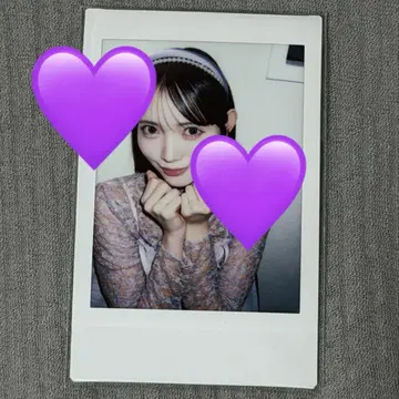 큐스토 마나베 나기사 폴라로이드