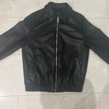 ZARA 인조 가죽 블루종 블랙 M 사이즈