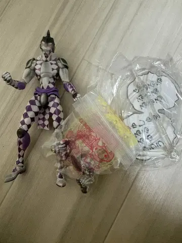 초상가동 죠죠의 기묘한 모험 퍼플 헤이즈 피규어